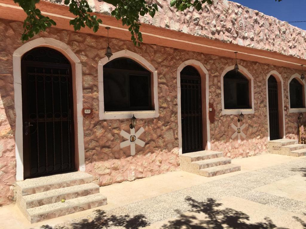Guest House Attallah Wadi Musa Exterior foto