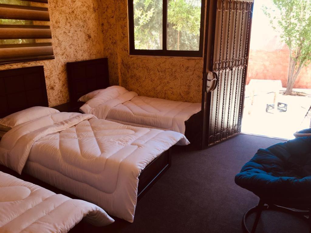Guest House Attallah Wadi Musa Exterior foto