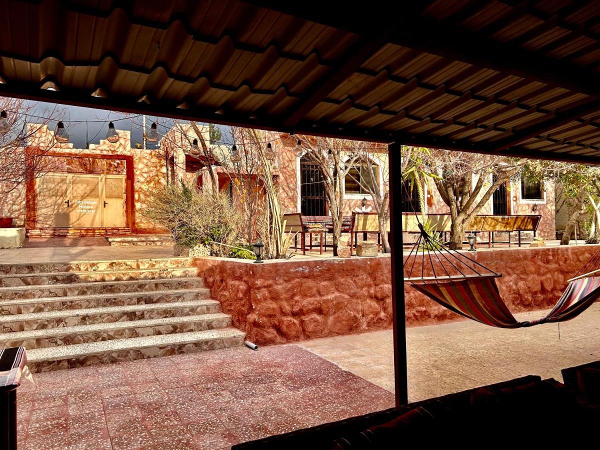 Guest House Attallah Wadi Musa Exterior foto