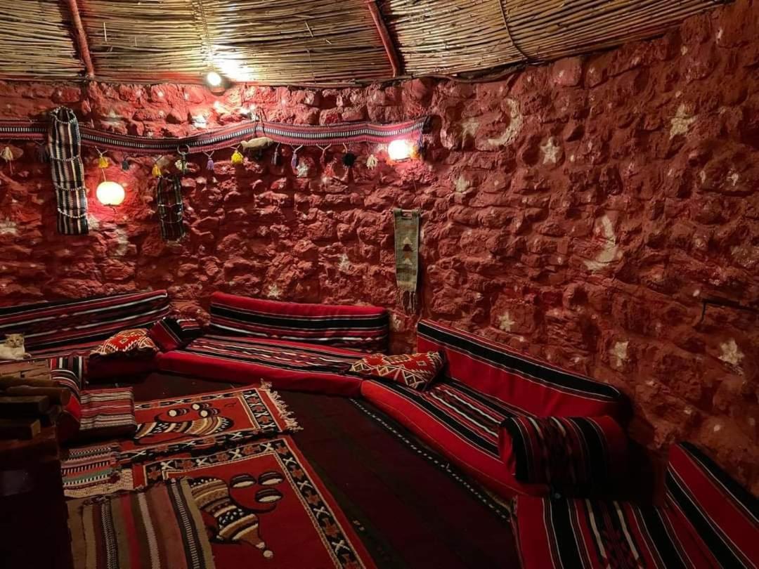 Guest House Attallah Wadi Musa Exterior foto